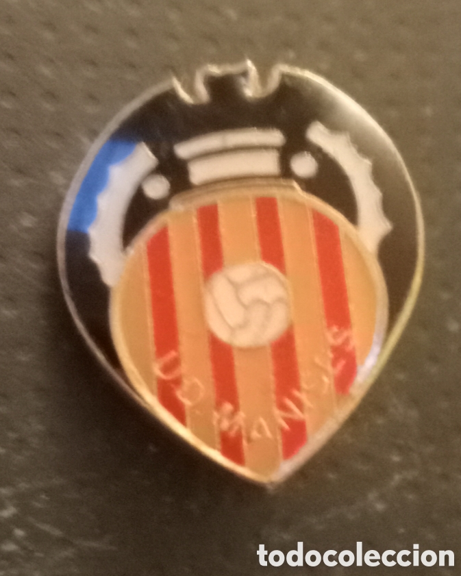 Coleccionismo deportivo: PIN F&Uacute;TBOL C D MANISES