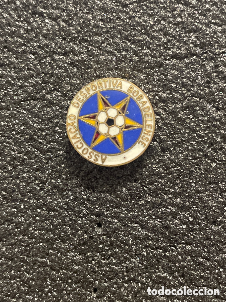Coleccionismo deportivo: Pin 6 A.D. BOBADELENSE - Bobadela