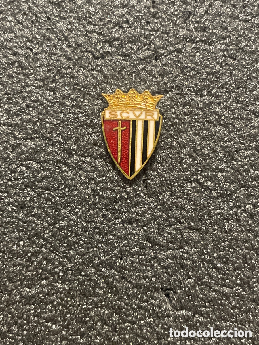 Coleccionismo deportivo: Pin 40 SPORT CLUBE VILA REAL - Vila Real