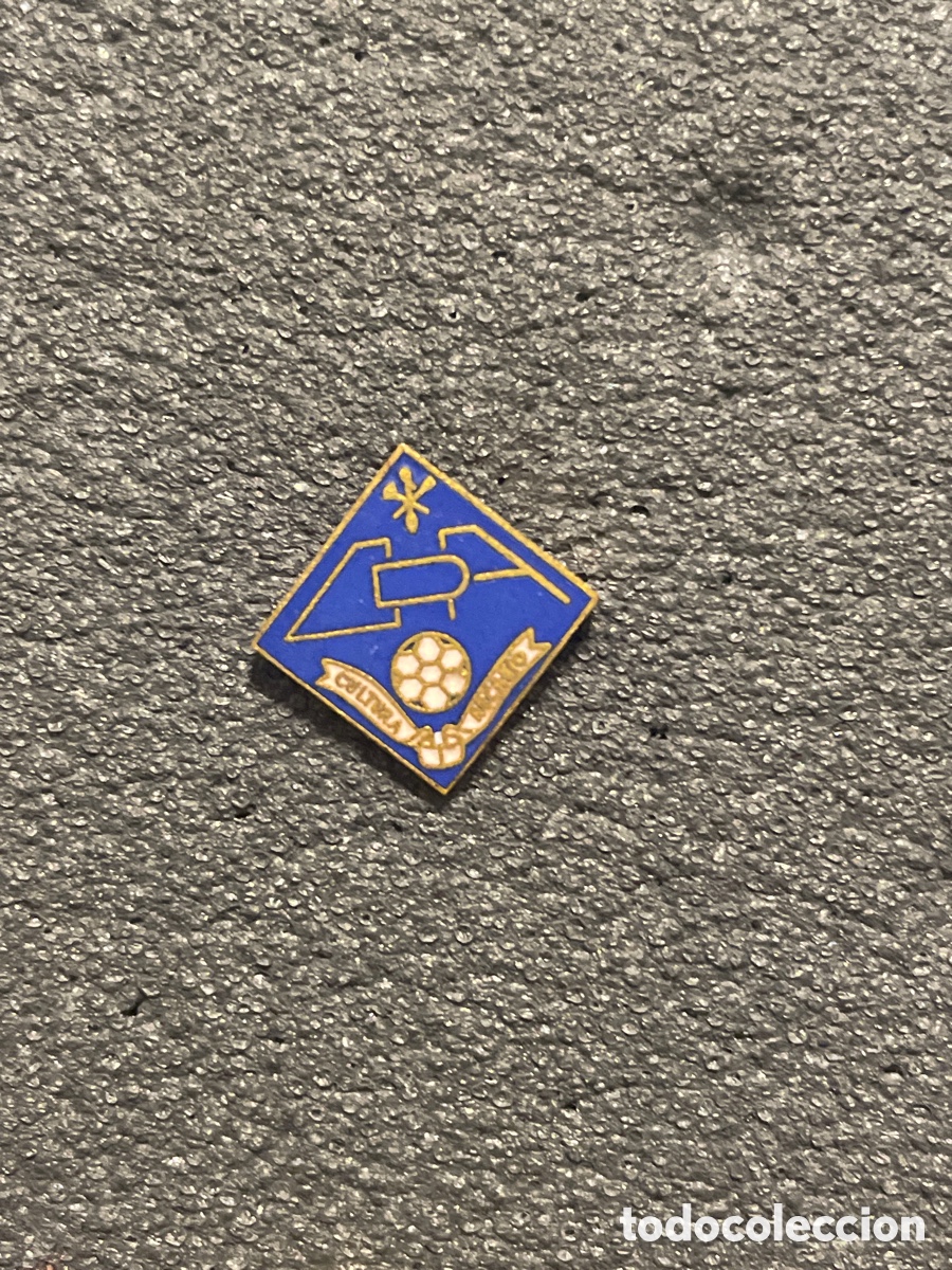 Coleccionismo deportivo: Pin 43 CLUB DESPORTIVO DE ALCAINS - Alcains