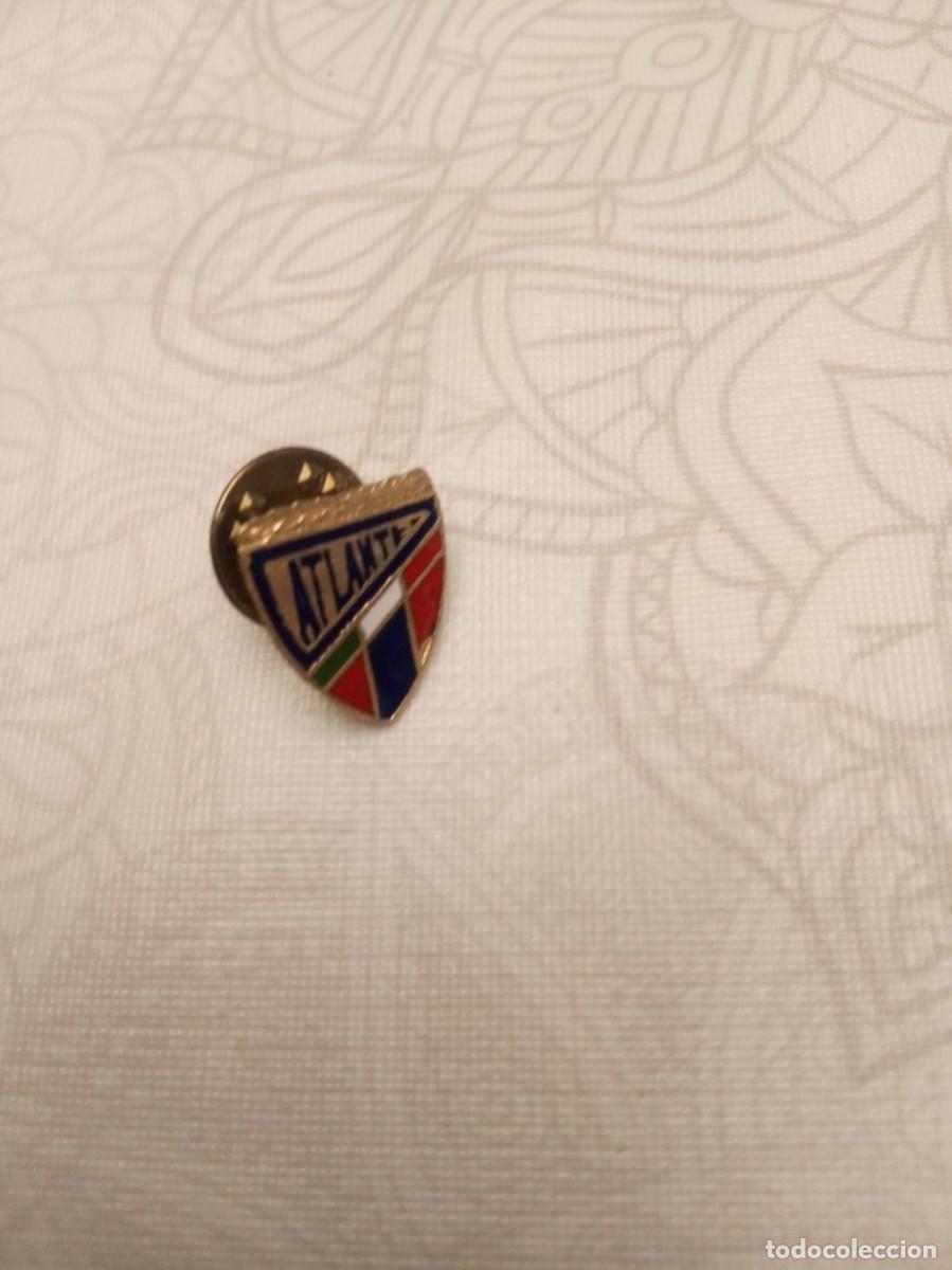 Coleccionismo deportivo: Insignia Atlante Mexico - Foto 1