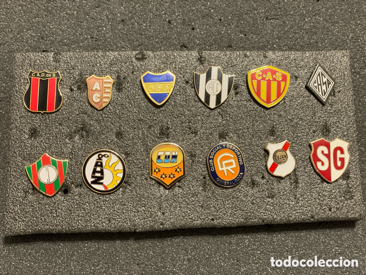 Coleccionismo deportivo: LOTE 4 DE 12 PINS DE ARGENTINA