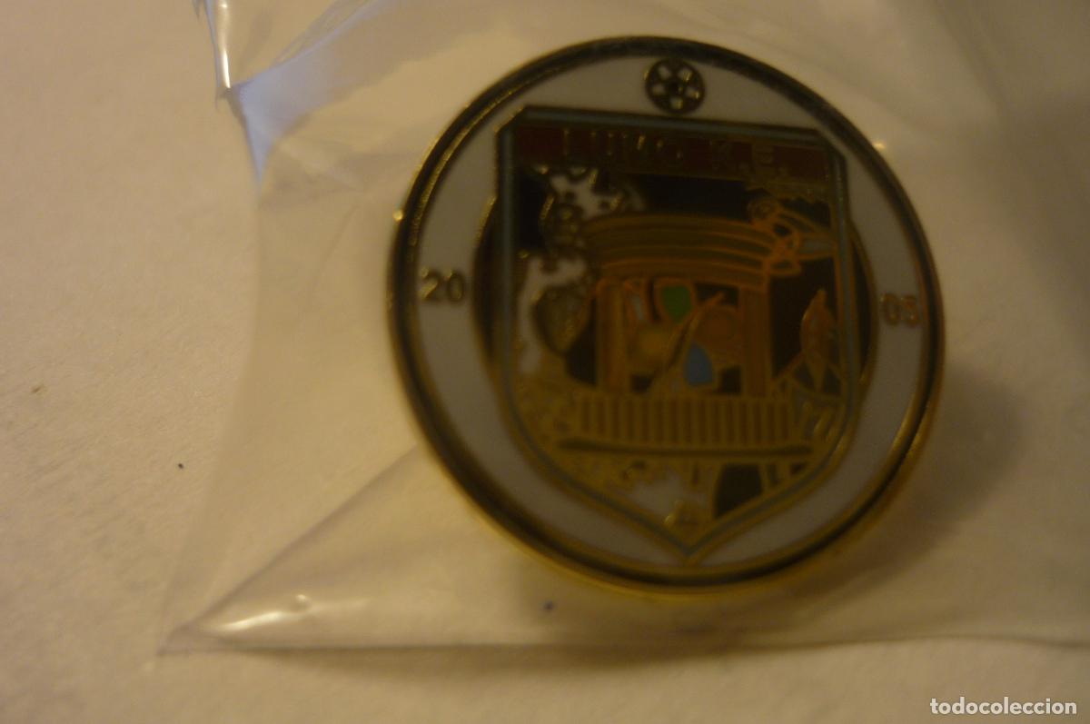 Coleccionismo deportivo: pin futbol fed. vasca luko ke