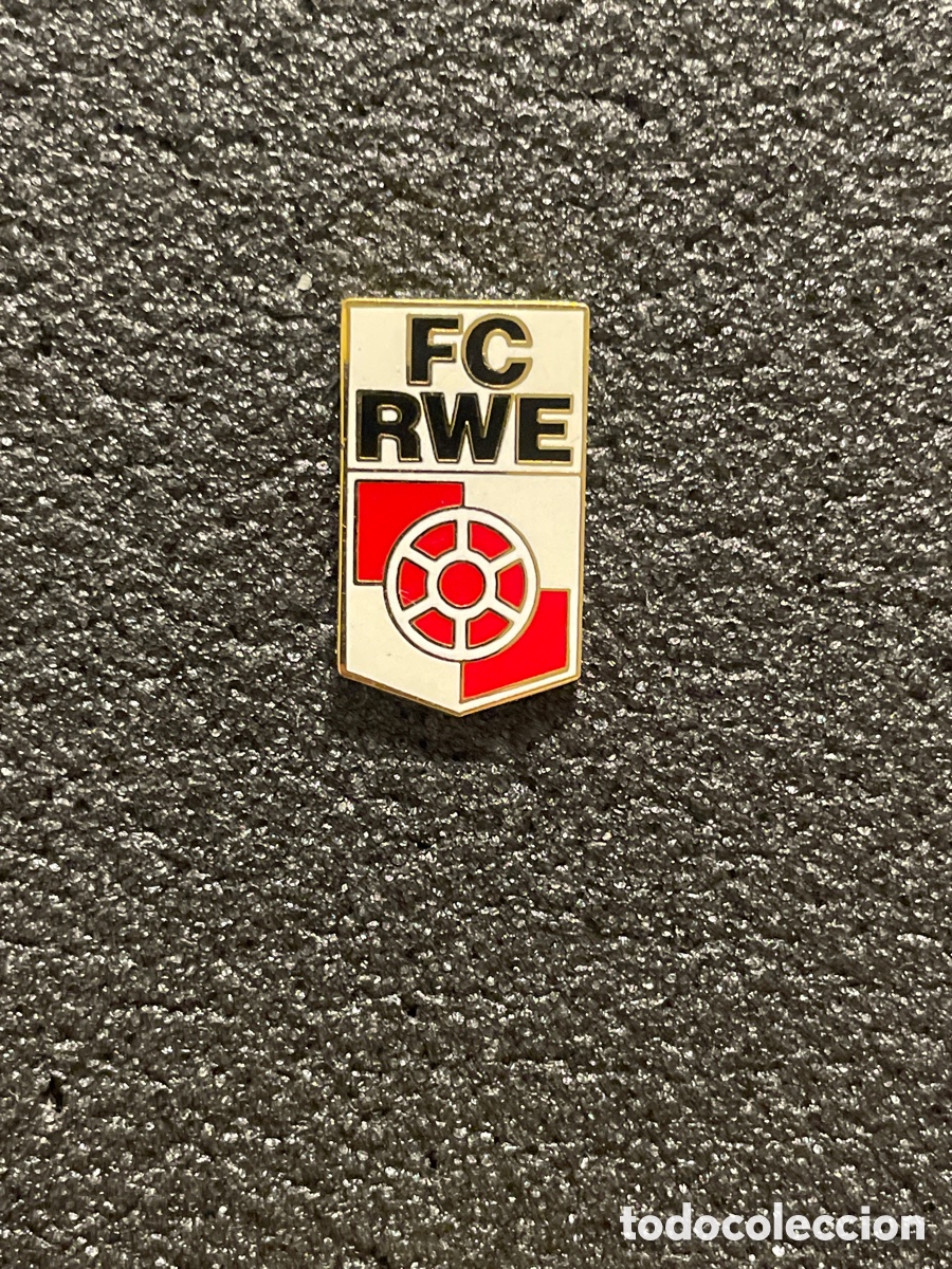 Coleccionismo deportivo: Pin 3 F.C. ROT WEISS ERFURT - Erfurt