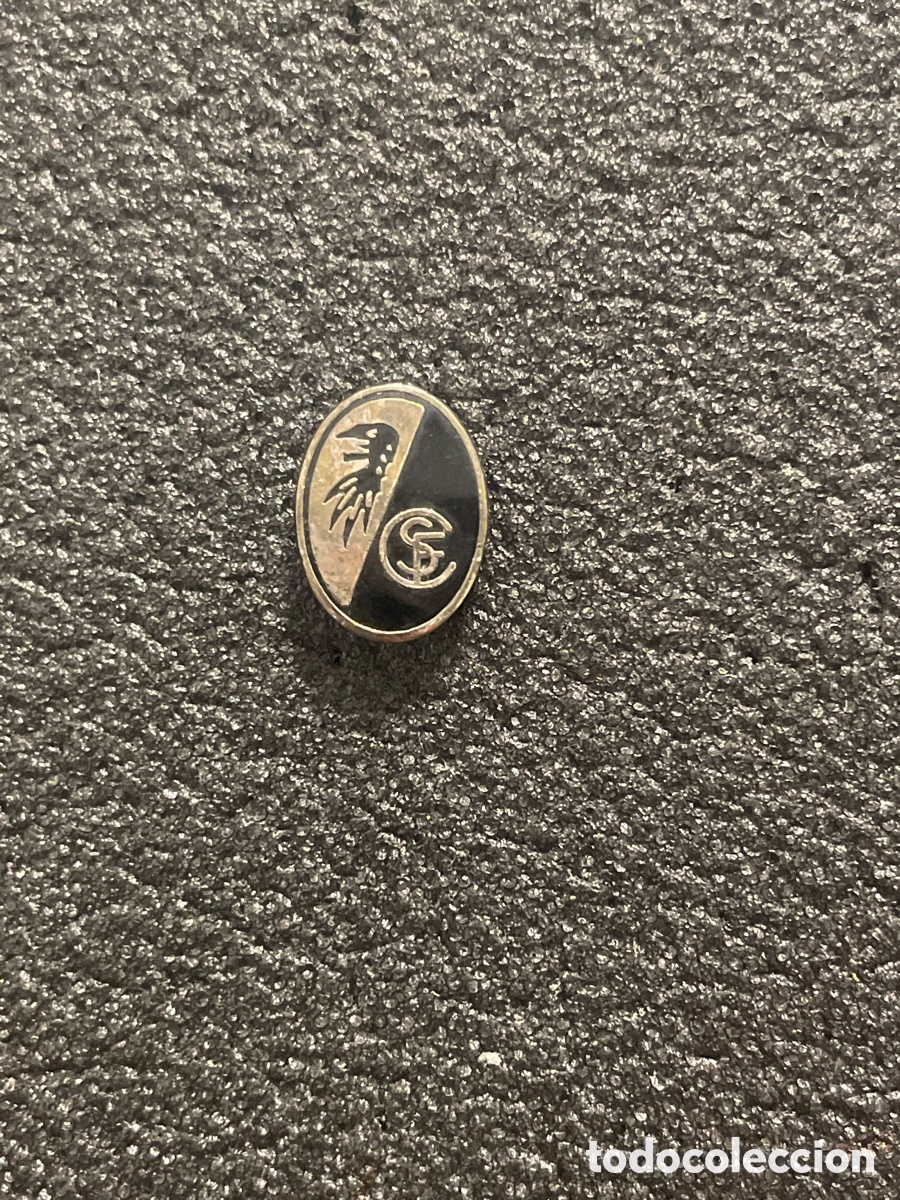 Coleccionismo deportivo: Pin 50 S.C. FRIBURGO - Friburgo