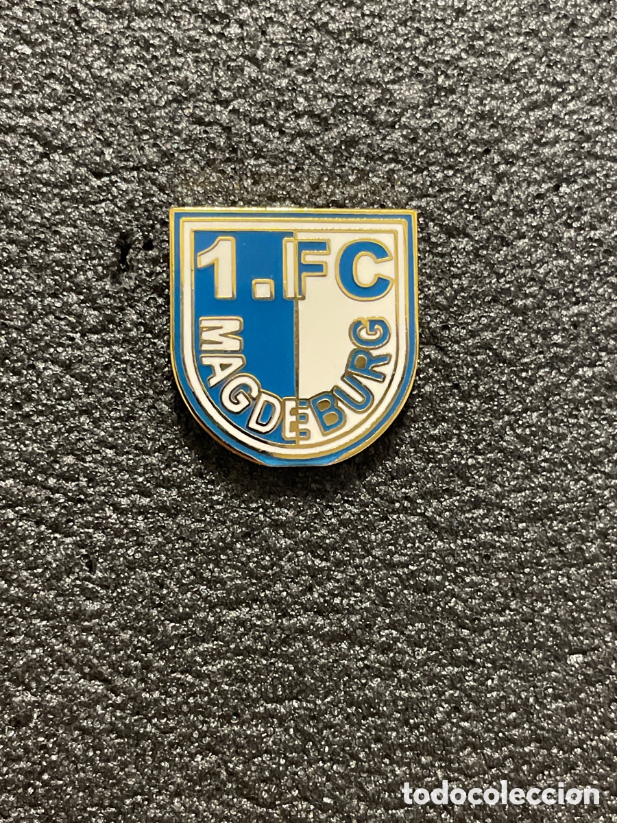 Coleccionismo deportivo: Pin 73 F.C. MAGDEBURG - Magdeburgo