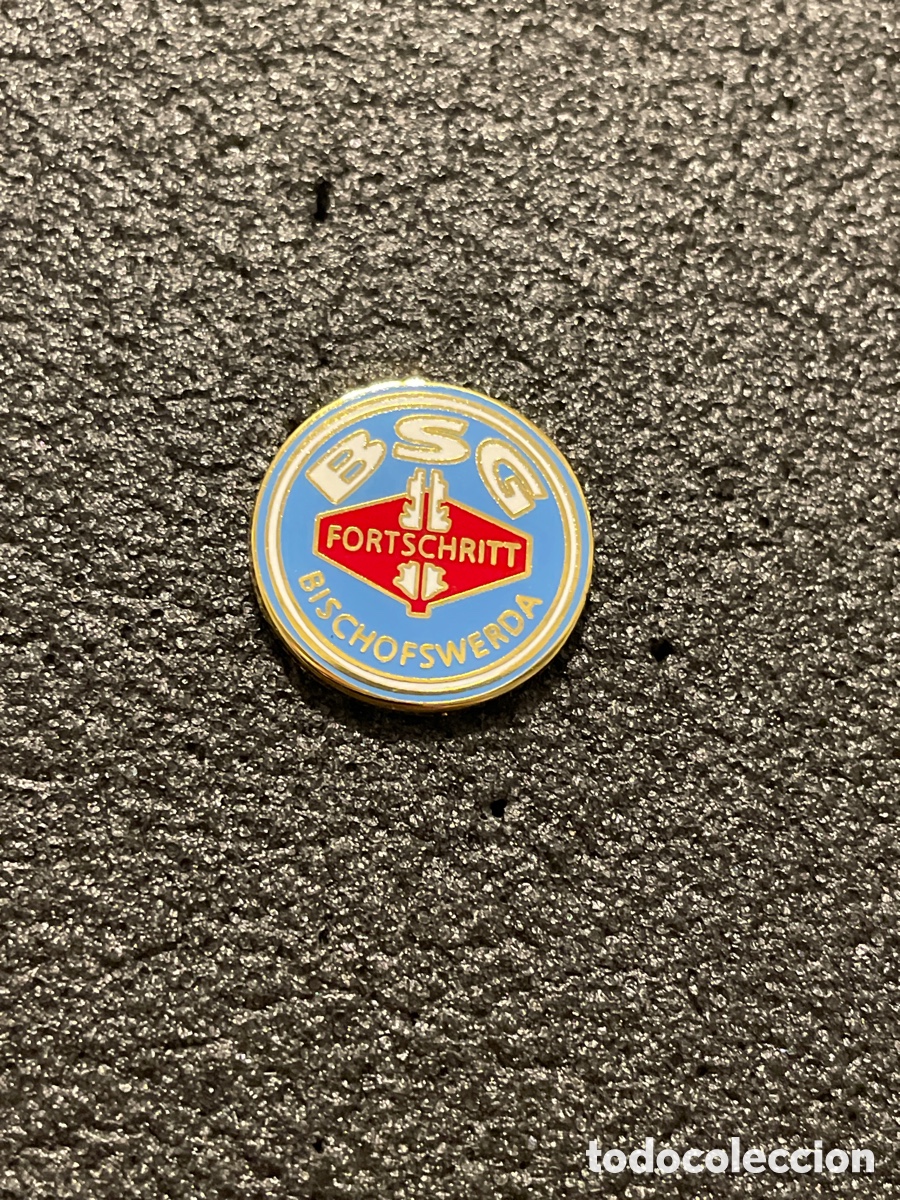 Coleccionismo deportivo: Pin 135 BSG FORTSCHIRTT - Bischofswerda