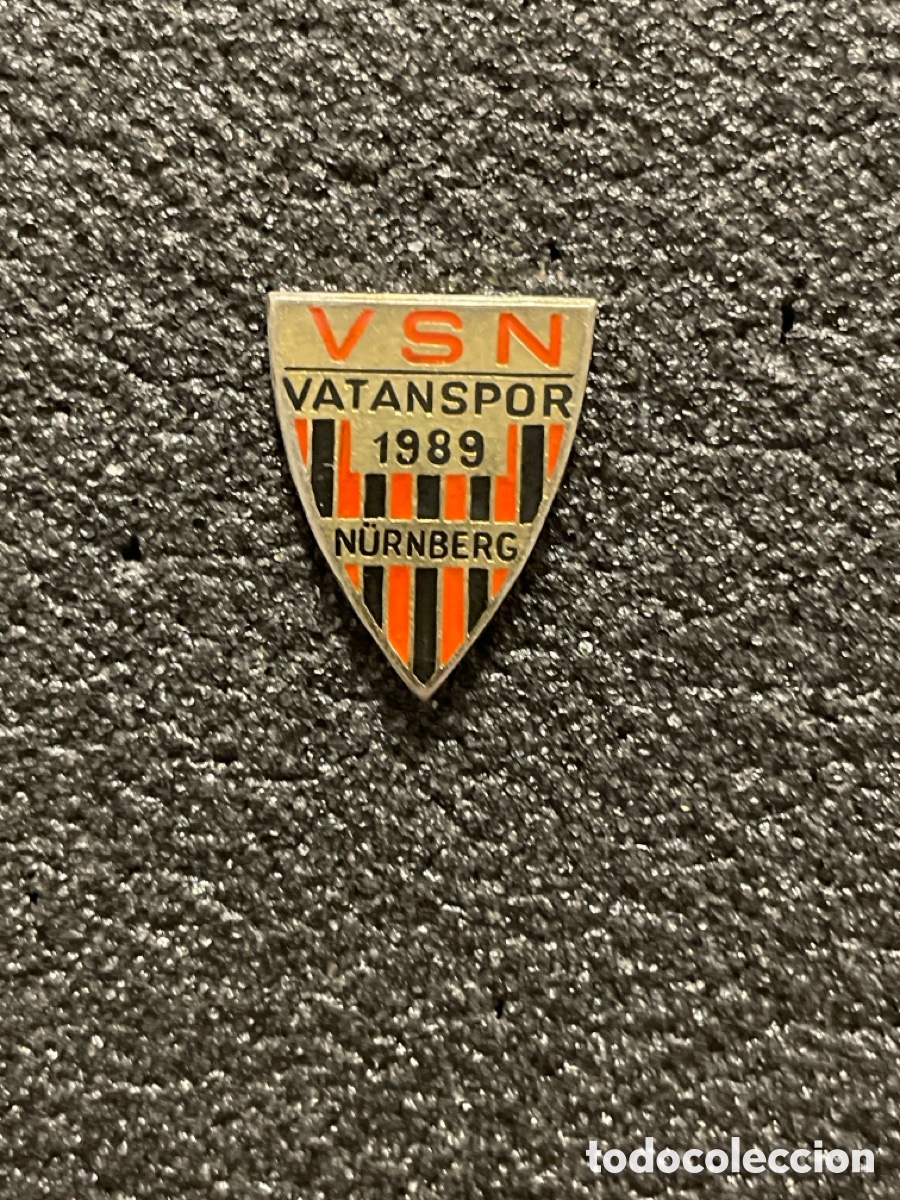 Coleccionismo deportivo: Pin 165 VSN VATANSPOR NURNBERG - Nuremberg