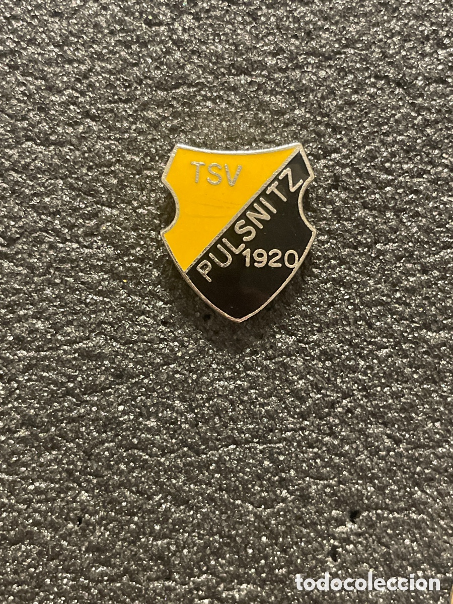 Coleccionismo deportivo: Pin 244 TSV PULSNITZ 1920 - Pulsnitz