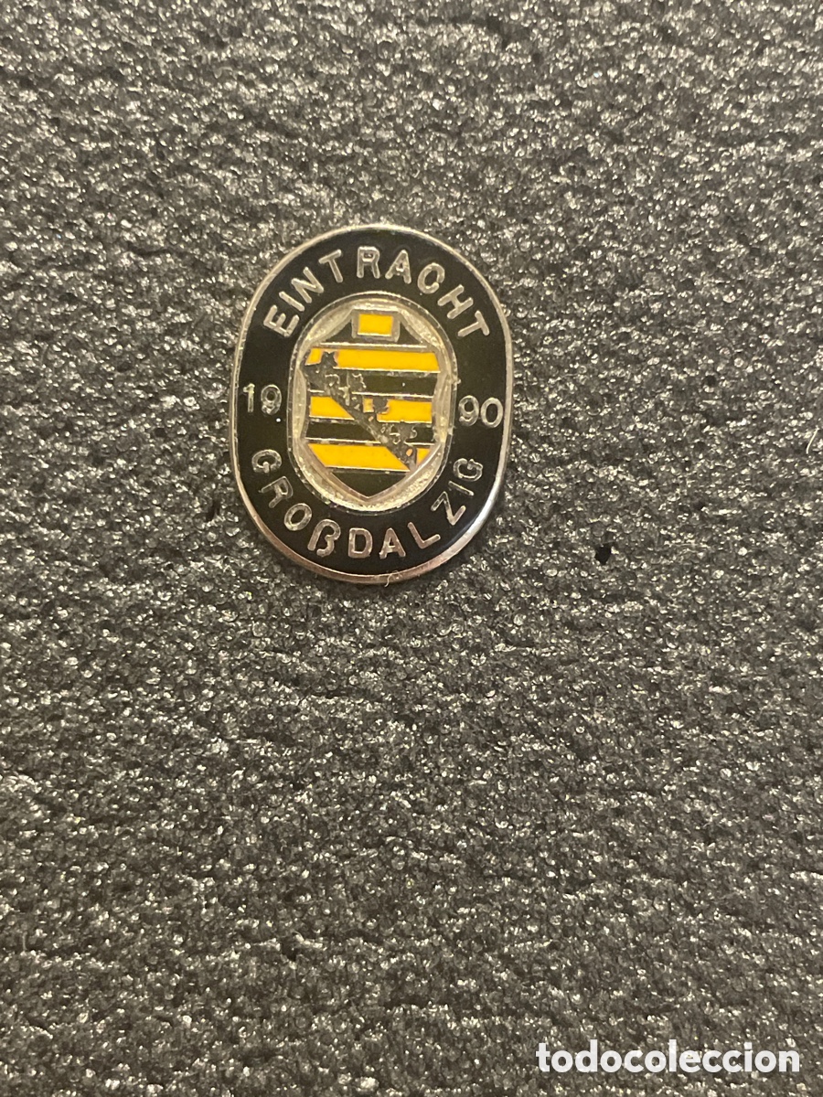 Coleccionismo deportivo: Pin 260 EINTRACH GROSSDALZIG 1990 e.V. - Zwenkau