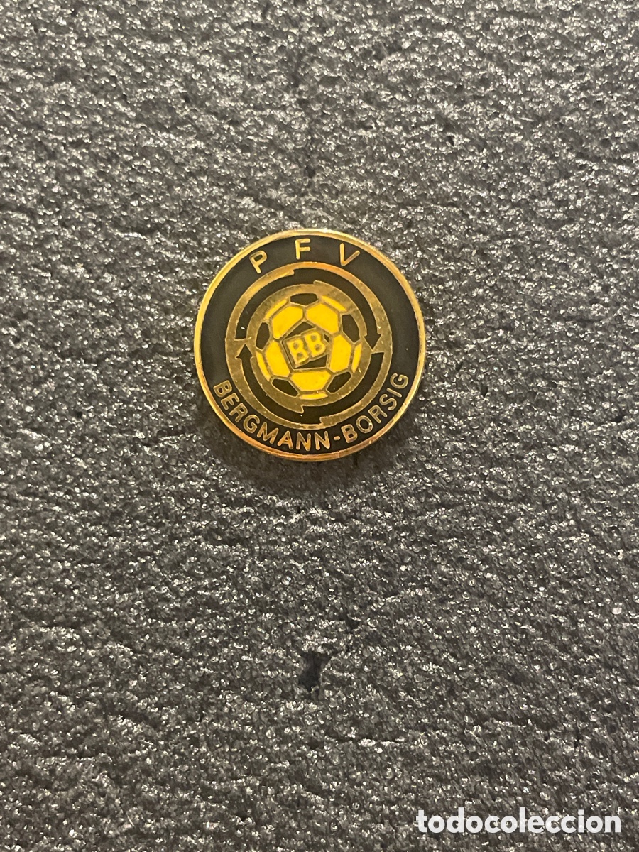 Coleccionismo deportivo: Pin 262 PFV BERGMANN BORSIC - Berlin