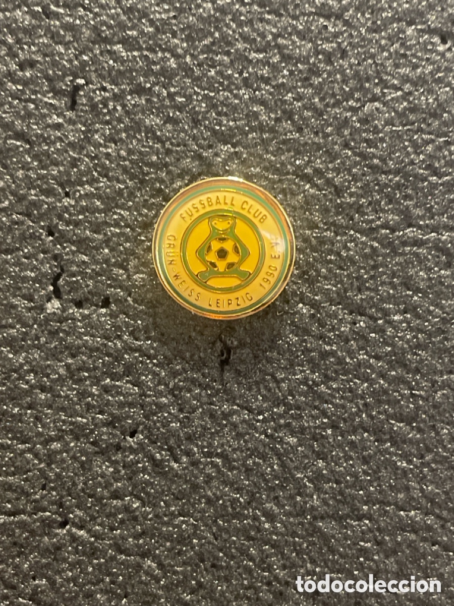 Coleccionismo deportivo: Pin 265 F.C. GRUN WEISS LEIPZIG e.V. - Leipzig