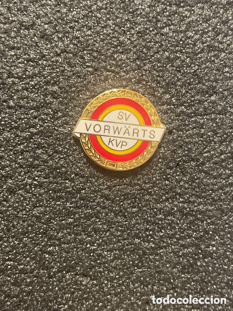 Coleccionismo deportivo: Pin 272 SV VORWARTS KVP - Berlin
