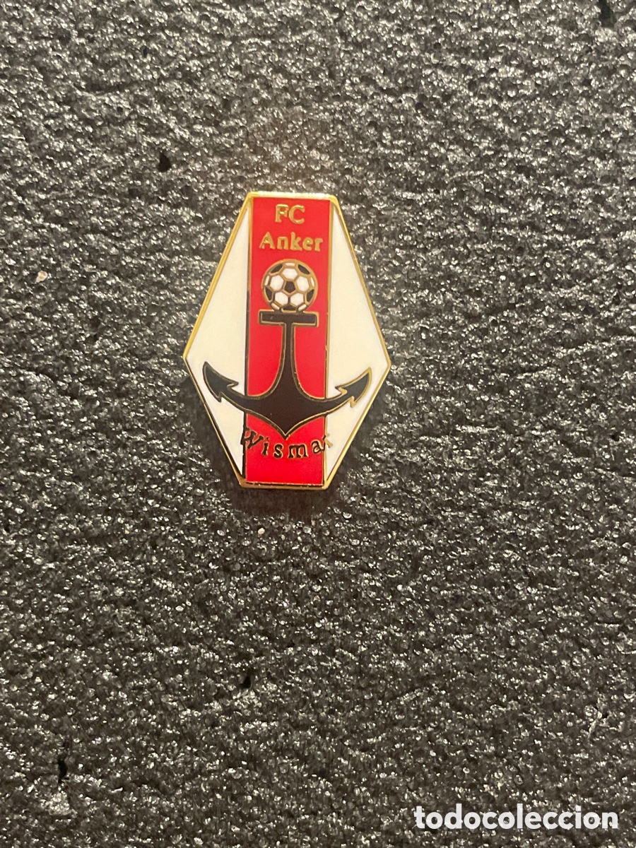 Coleccionismo deportivo: Pin 299 F.C. ANKER WISMAR - Wismar