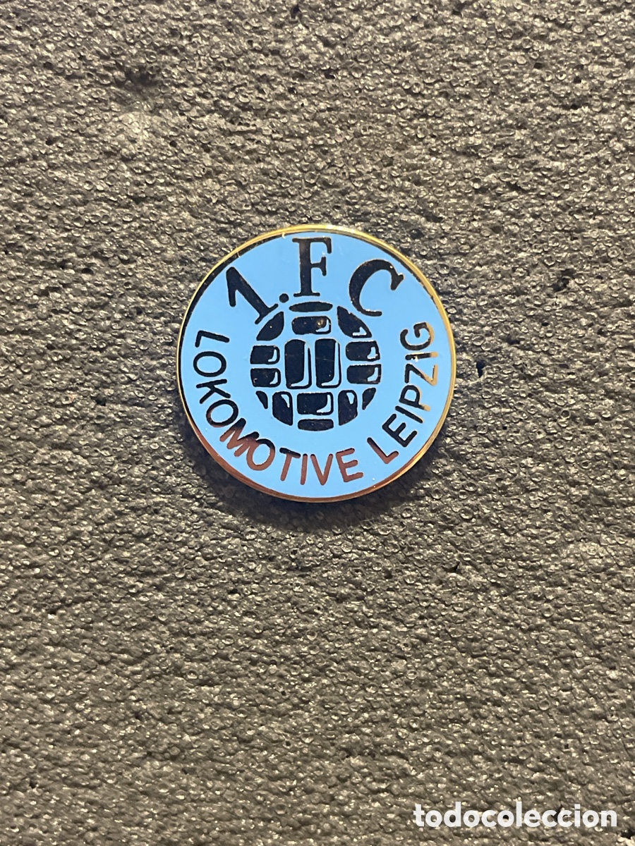 Coleccionismo deportivo: Pin 303 FC LOKOMOTIVE LEIPZIG- Leipzig