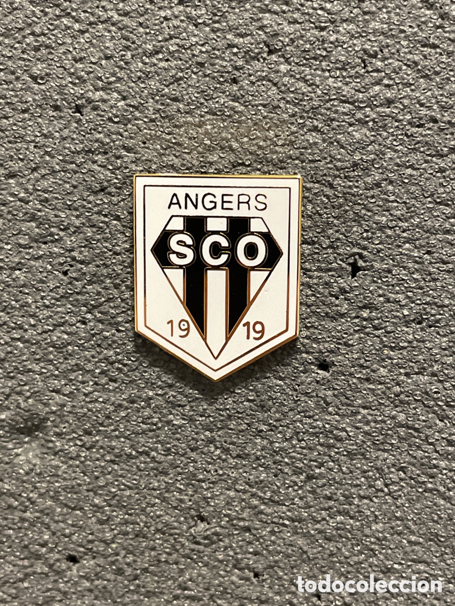 Coleccionismo deportivo: PIN 26 ANGERS S.C.O. - Angers