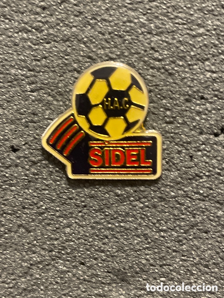 Coleccionismo deportivo: Pin 35 LE HAVRE AT. CLUB - El Havre