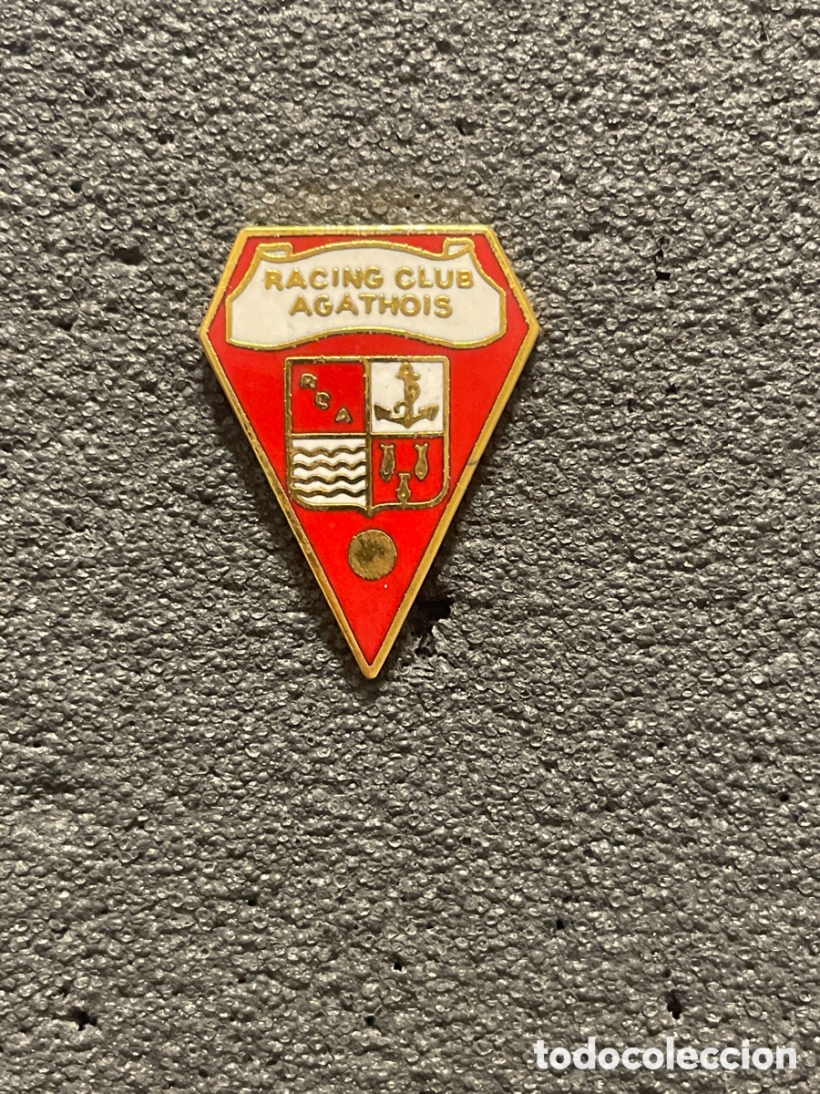 Coleccionismo deportivo: Pin 49 RACING CLUB AGATHOIS - Agde