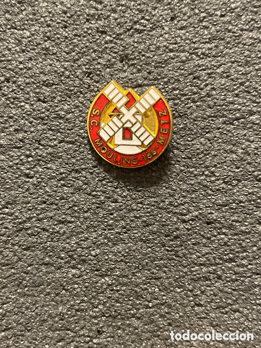 Coleccionismo deportivo: Pin 50 S.C. MOULINS LES METZ - Metz