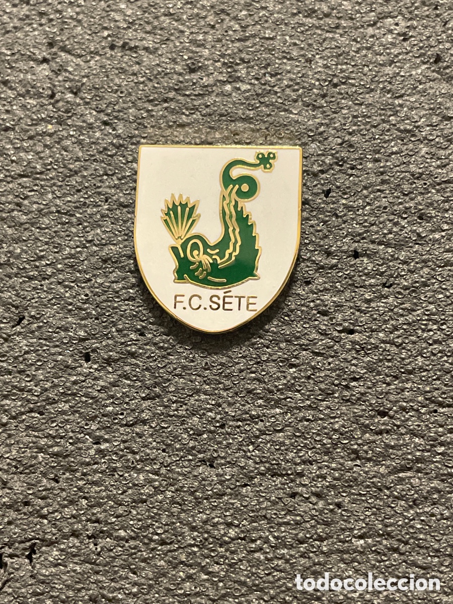 Coleccionismo deportivo: Pin 60 F.C. SETE 34 - Sete