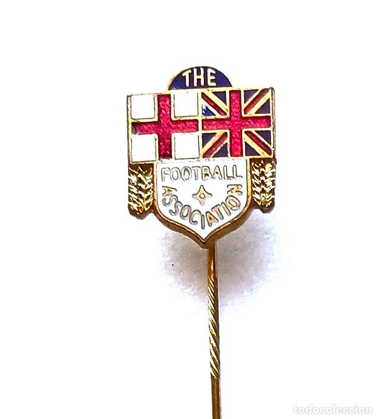 Coleccionismo deportivo: THE FOOTBALL ASSOCIATION UNITED KINGDOM & ENGLAND FF PIN INSIGNIA ESMALTE FUEGO ALFILER BADGE SPE04