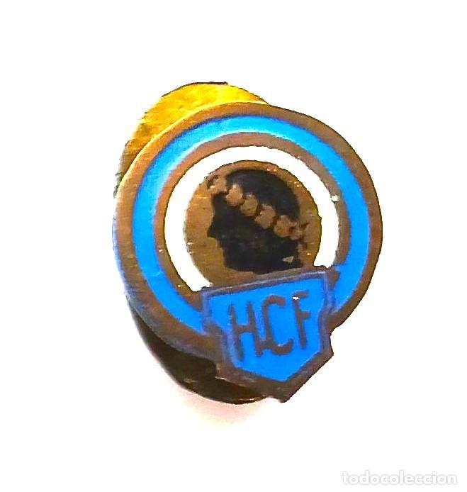 Coleccionismo deportivo: HERCULES CF ALICANTE PIN INSIGNIA METAL ESMALTE FUEGO OJAL ANTIGUA BIEN CUIDADA BADGE SPE290