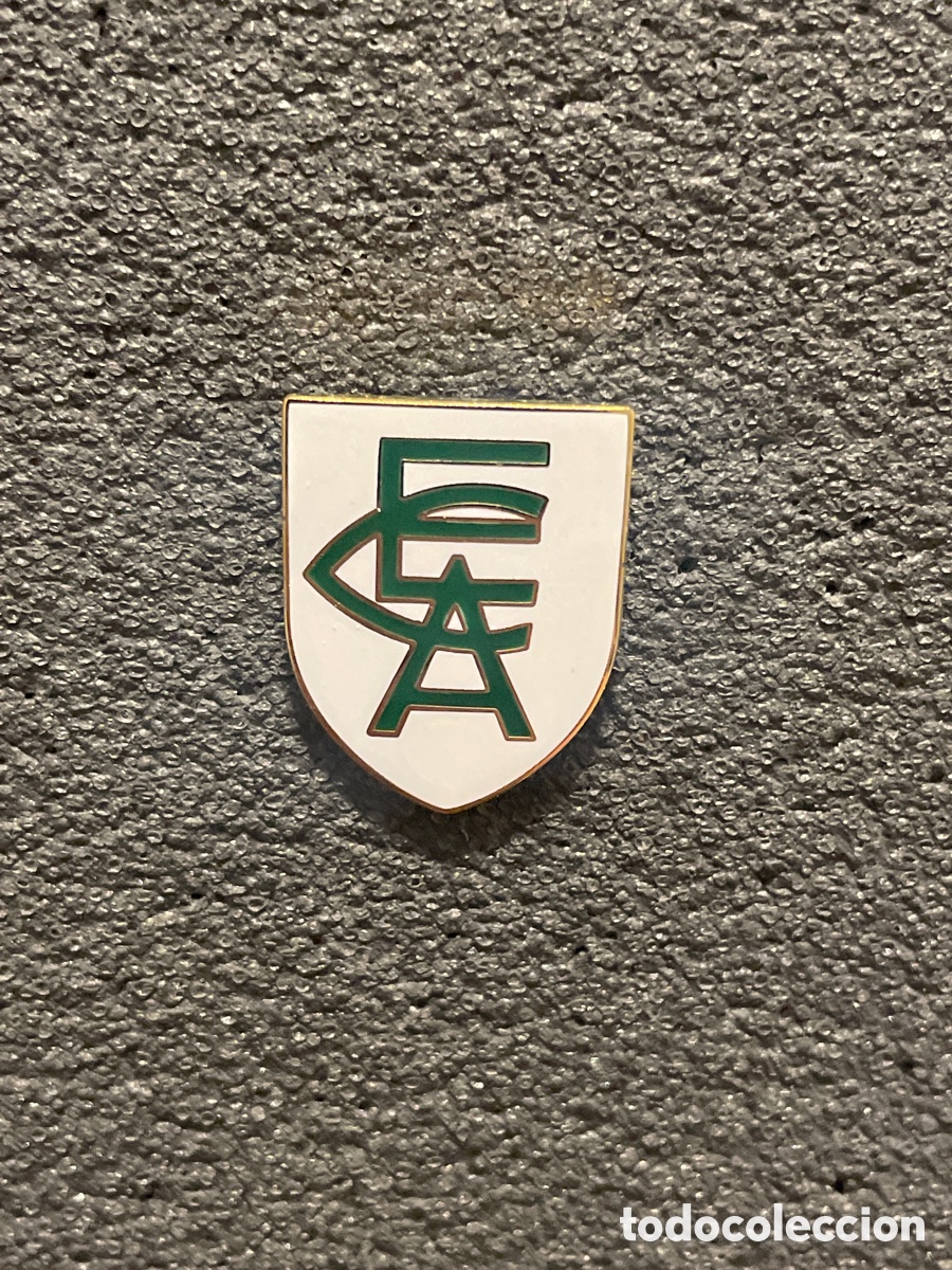 Coleccionismo deportivo: Pin 102 EXCELSIOR ATL. CLUB - Roubaix