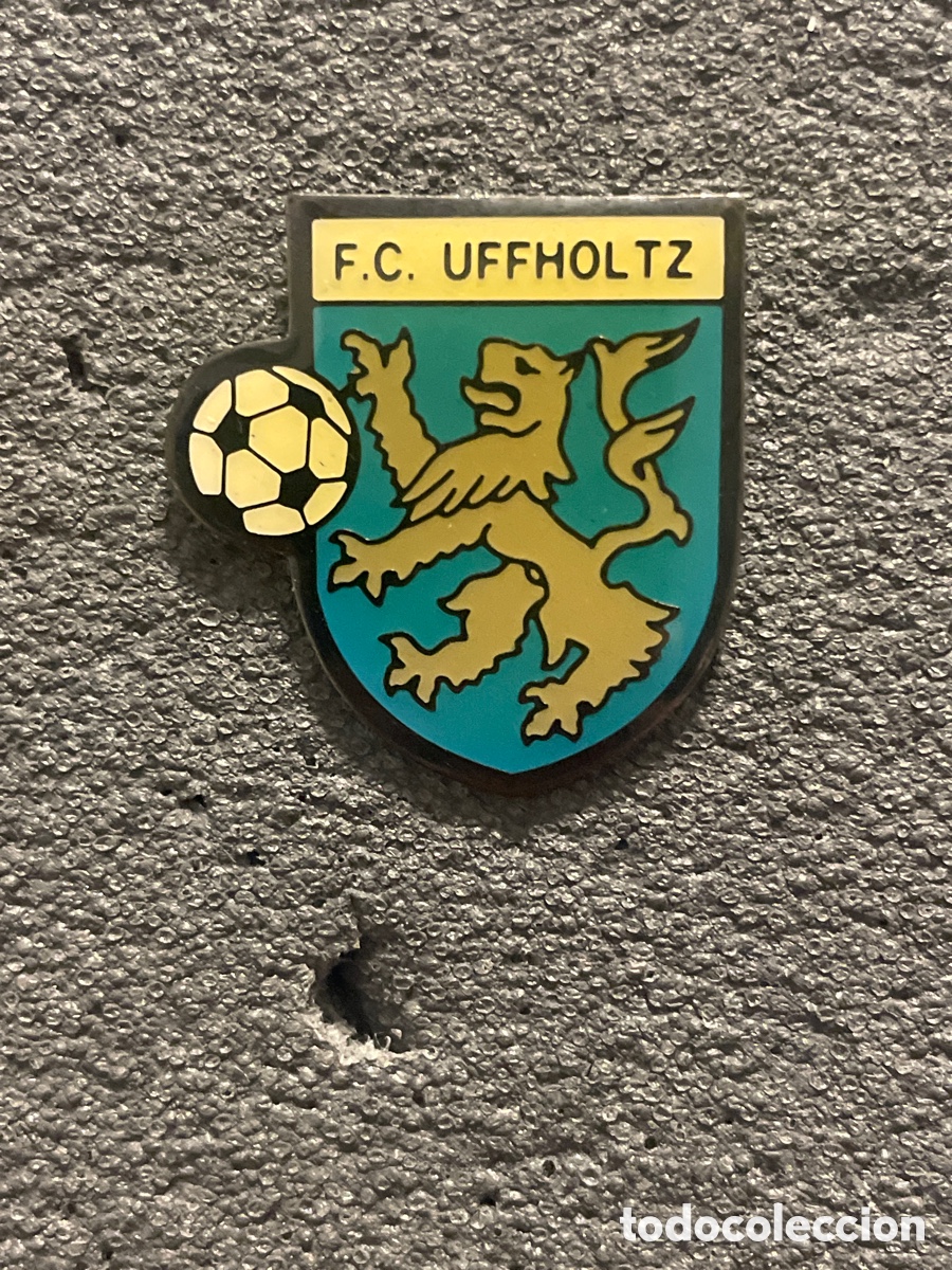 Coleccionismo deportivo: Pin 108 F.C. UFFHOLTZ - Uffholtz