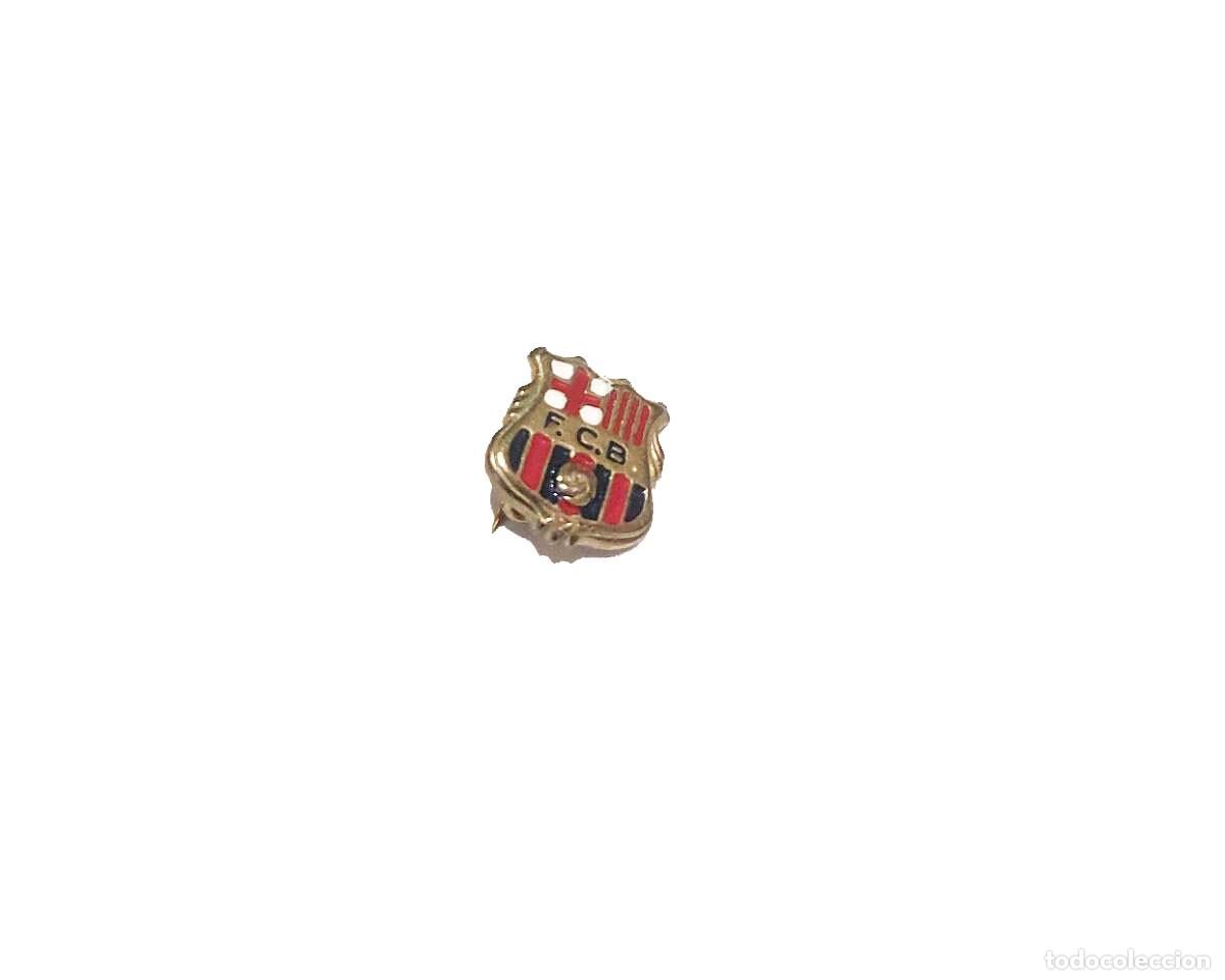 Coleccionismo deportivo: Antigua insignia FCB- Bar&ccedil;a