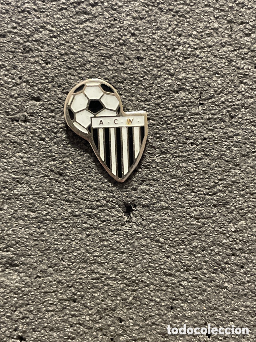 Coleccionismo deportivo: Pin 124 A.C. WAZIERS - Waziers
