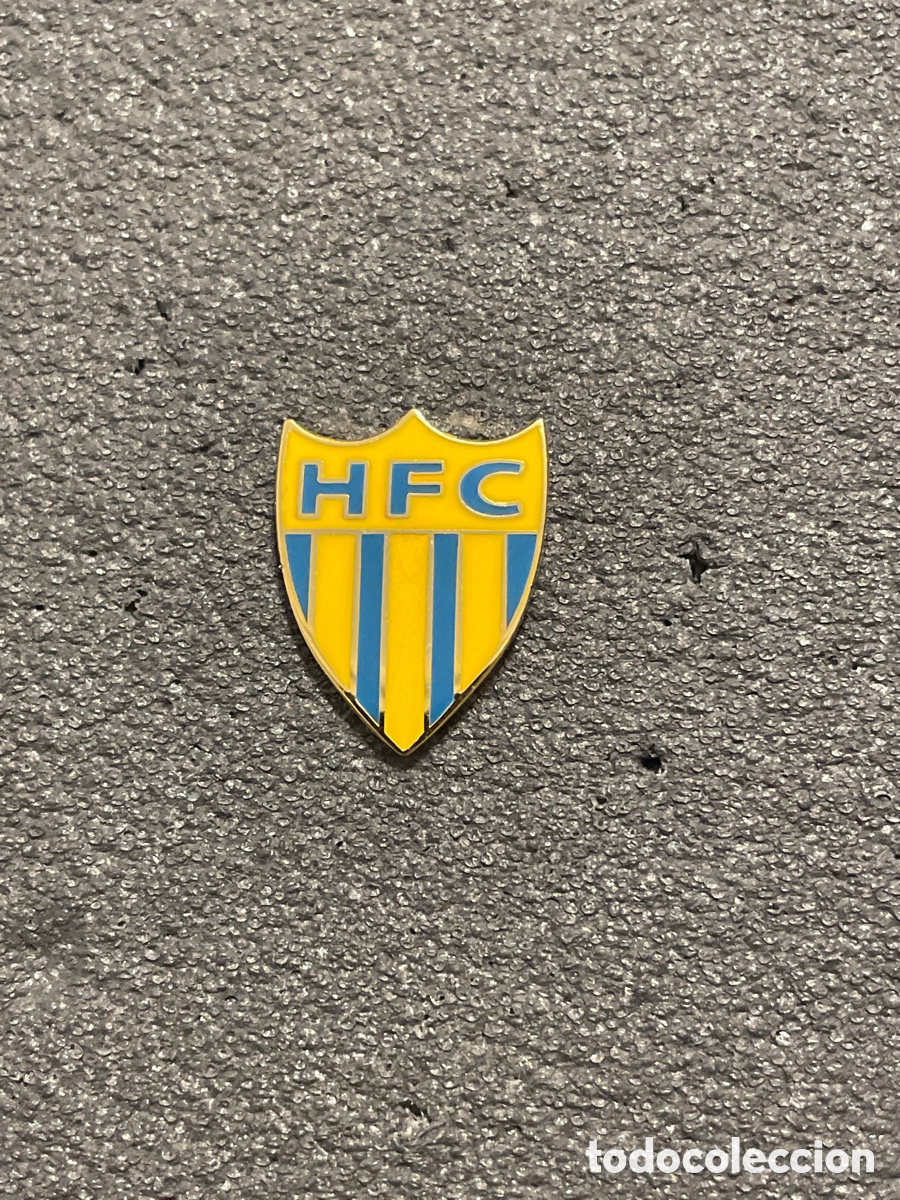 Coleccionismo deportivo: Pin 146 HYERES F.C. - Hyeres