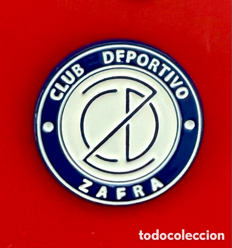 Coleccionismo deportivo: Pins oficial CD Zafra (Extremadura)