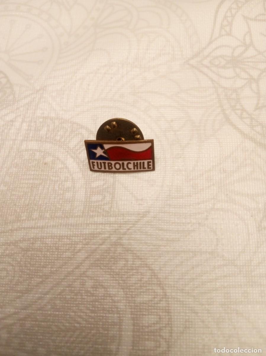 Coleccionismo deportivo: Insignia Futbol Chile