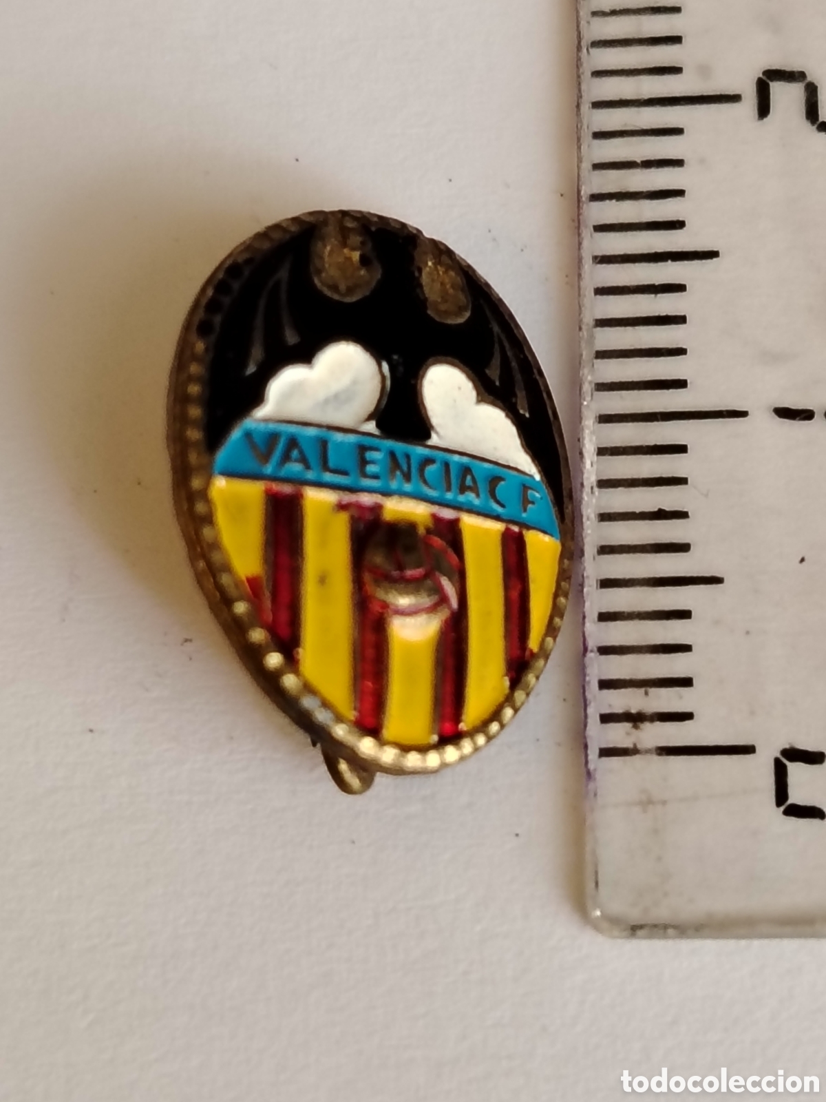 Coleccionismo deportivo: Insignia antigua Valencia Club de F&uacute;tbol