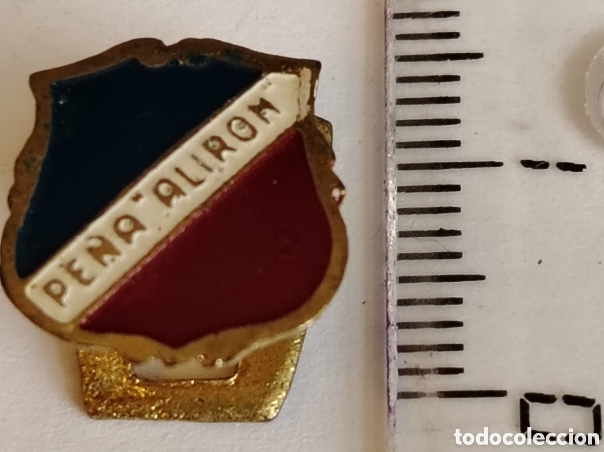 Coleccionismo deportivo: Insignia antigua original pe&ntilde;a Barcelonista Aliron