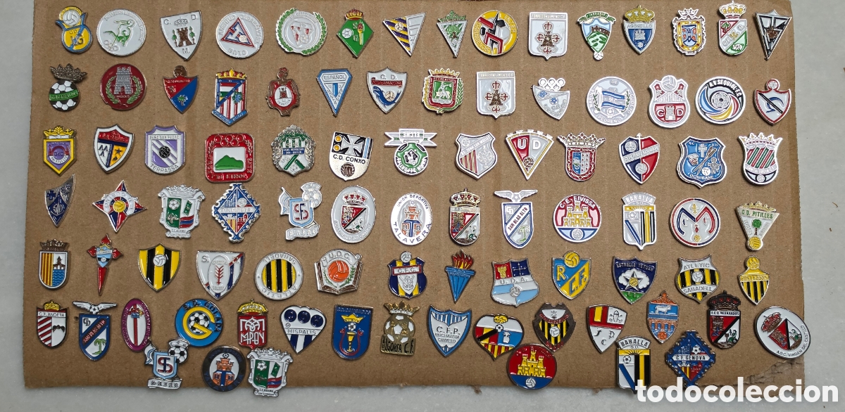 Coleccionismo deportivo: PINS DE FUTBOL. 89 INSIGNIAS EQUIPOS ESPA&Ntilde;OLES.