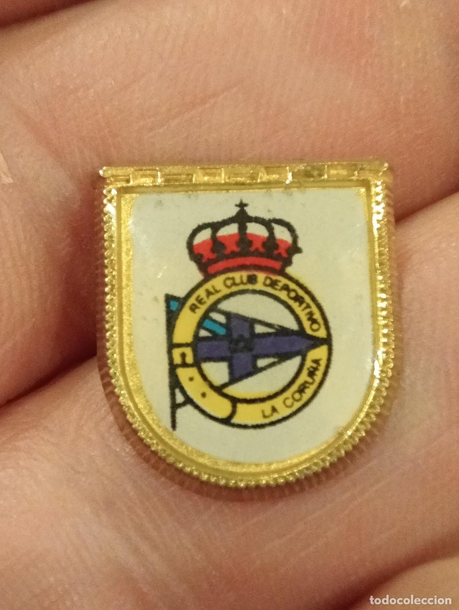 Sammelleidenschaft Sport: PINS F&Uacute;TBOL REAL CLUB DEPORTIVO DE LA CORU&Ntilde;A INSIGNIA PIN
