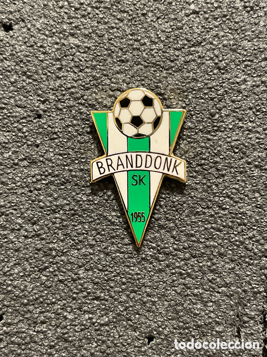 Coleccionismo deportivo: Pin 71 S.K. BRANDDONK - Amberes