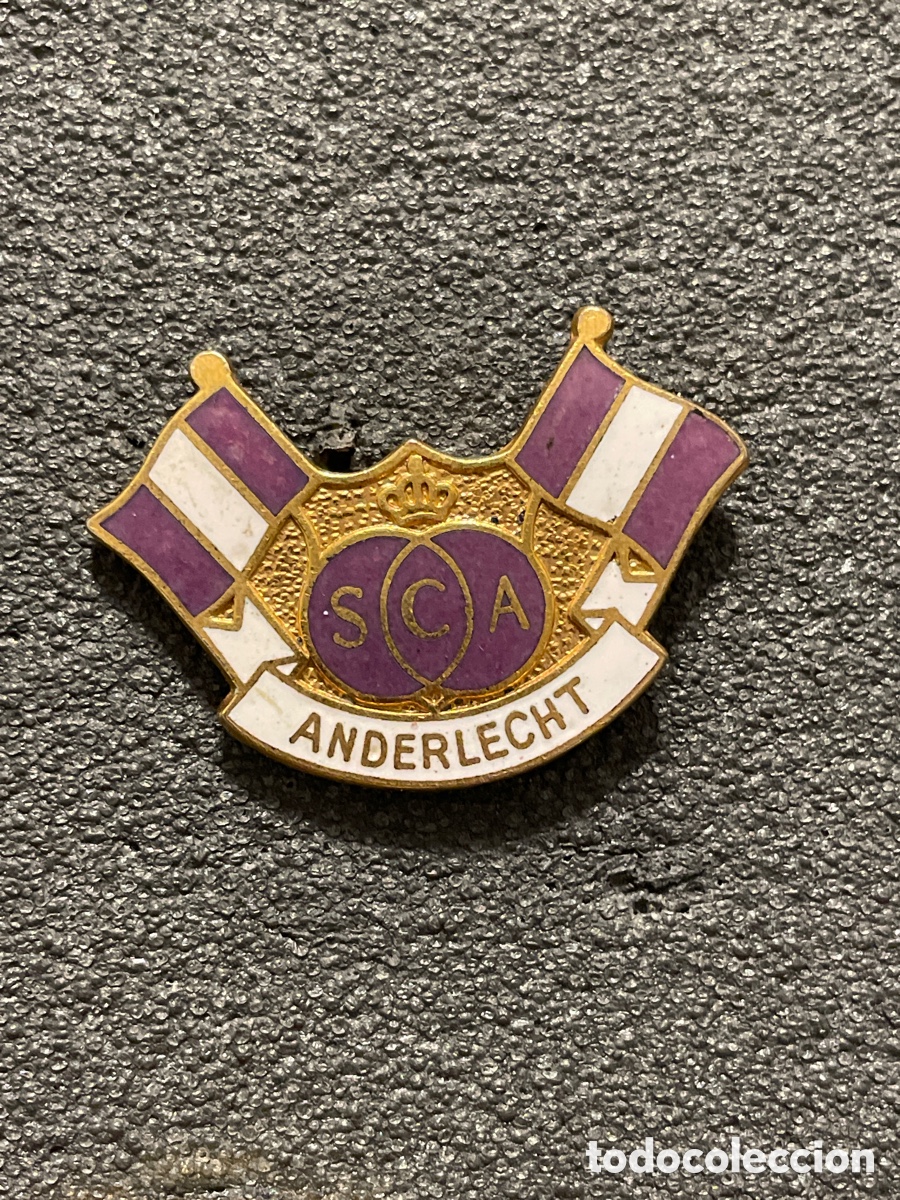Coleccionismo deportivo: Pin 79 S.C.A. ANDERLECHT - Bruselas