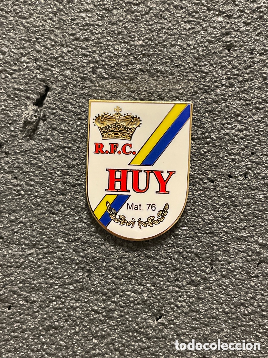 Coleccionismo deportivo: Pin 87 ROYAL F.C. HUY - Huy