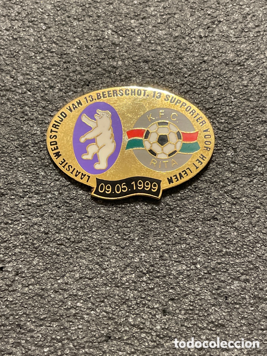 Coleccionismo deportivo: Pin 100 BEERSCHOT AT. CLUB - Amberes