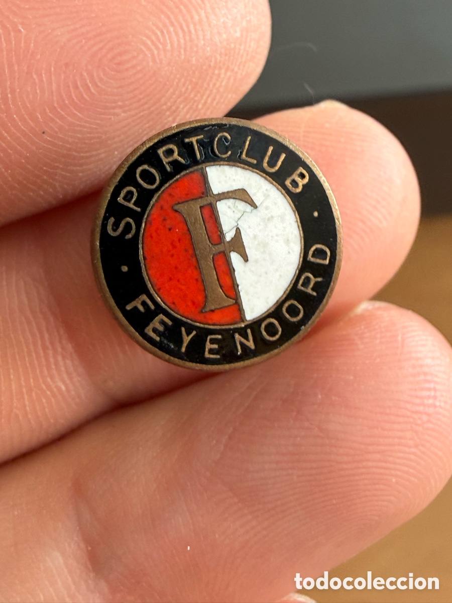 Coleccionismo deportivo: Insignia Solapa. SPORTCLUB FEYENOORD. a&ntilde;os 50
