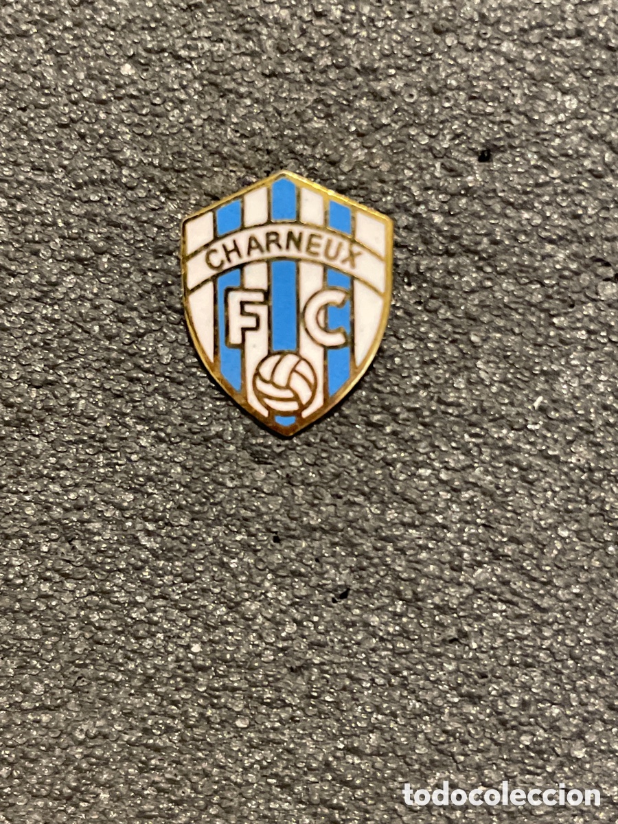 Coleccionismo deportivo: Pin 109 CHARNEUX F.C. - Charneux