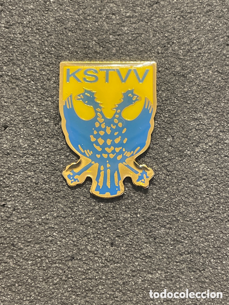 Coleccionismo deportivo: Pin 120 K. SINT TRUIDENSE V.V. - Sint Truiden