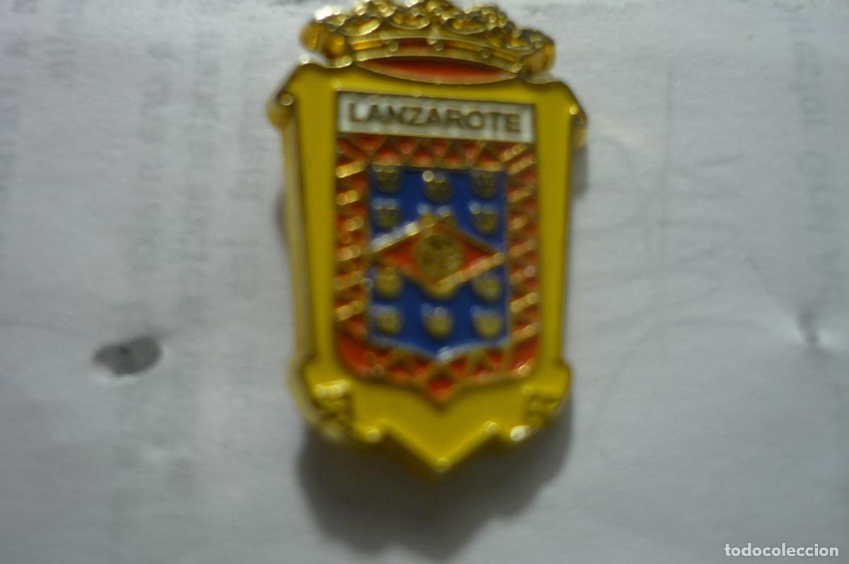 Coleccionismo deportivo: pin futbol fed canaria lanzarote