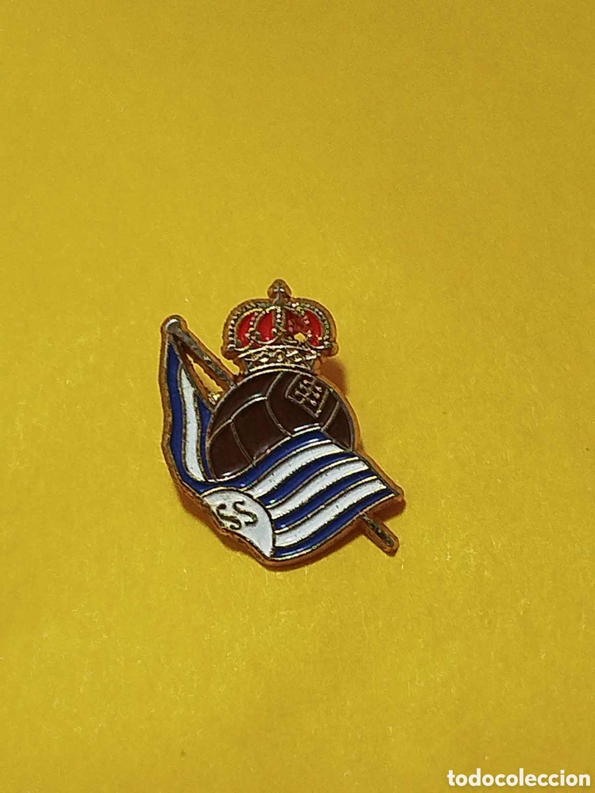 Coleccionismo deportivo: INSIGNIA DE FUTBOL R SOCIEDAD DE SAN SEBASTI&Aacute;N