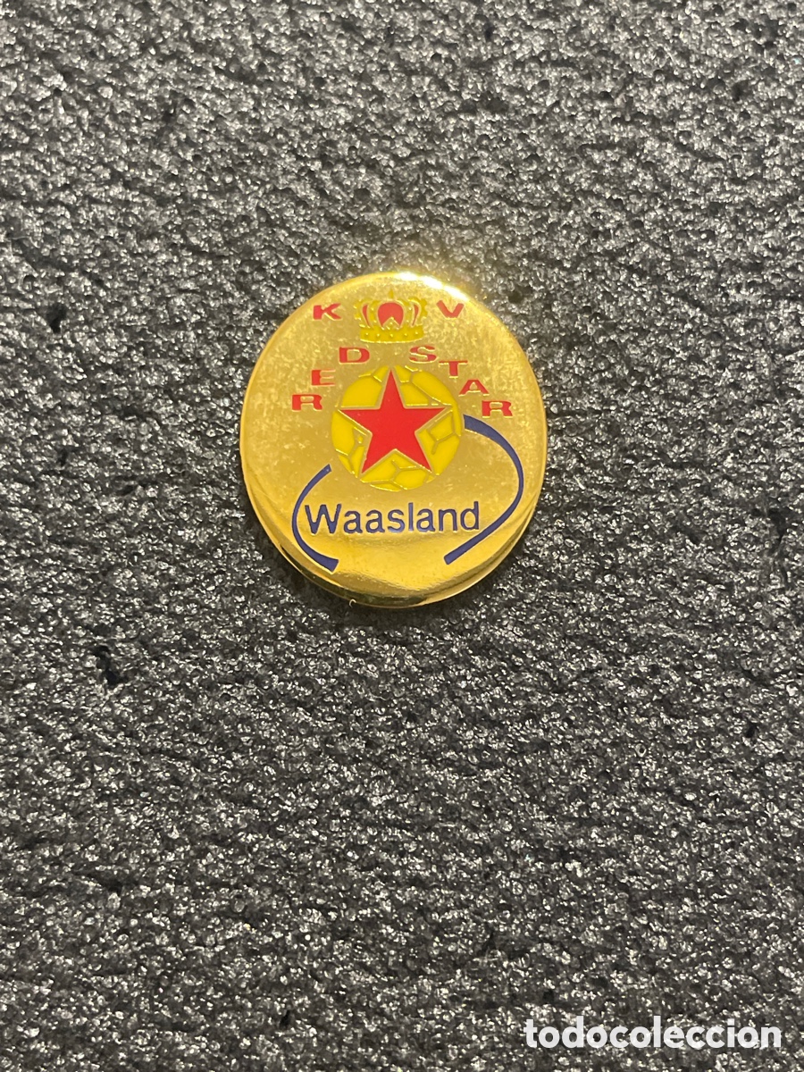 Coleccionismo deportivo: Pin 163 KV RED STAR WAASLAND - Beveren