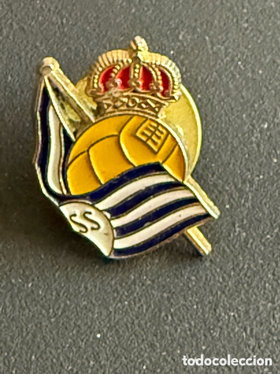 Coleccionismo deportivo: INSIGNIA. REAL SOCIEDAD - Foto 1