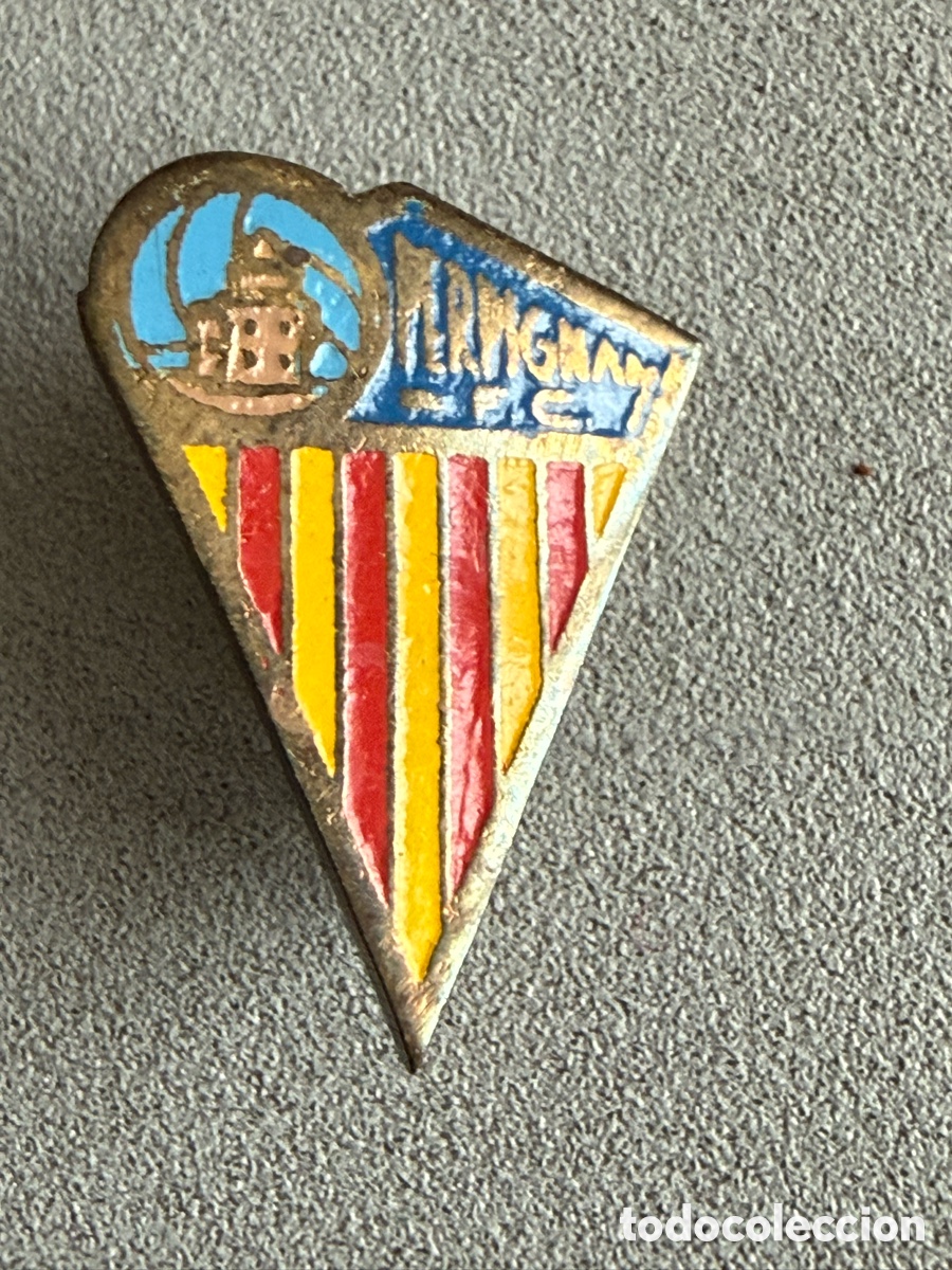 Coleccionismo deportivo: Insignia. FC PERPIGNAN