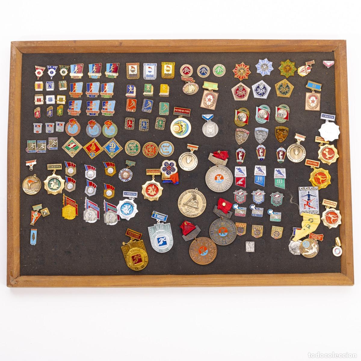 Coleccionismo deportivo: Art&iacute;culos deportivos de colecci&oacute;n - Colecci&oacute;n de pines, emblemas e insignias - 150